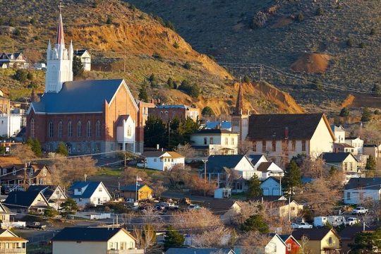 Self-Guided Driving Tour from Lake Tahoe to Virginia City